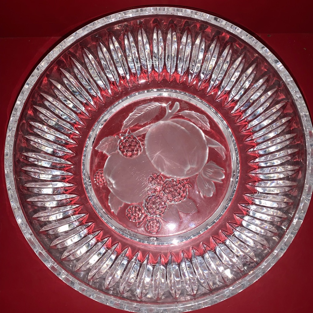 Beautiful Heavy Crystal Frosted Fruit Motif Bowl 8.5”